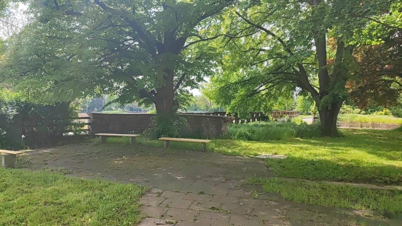 Pension Hopela Gotha Buitenkant foto