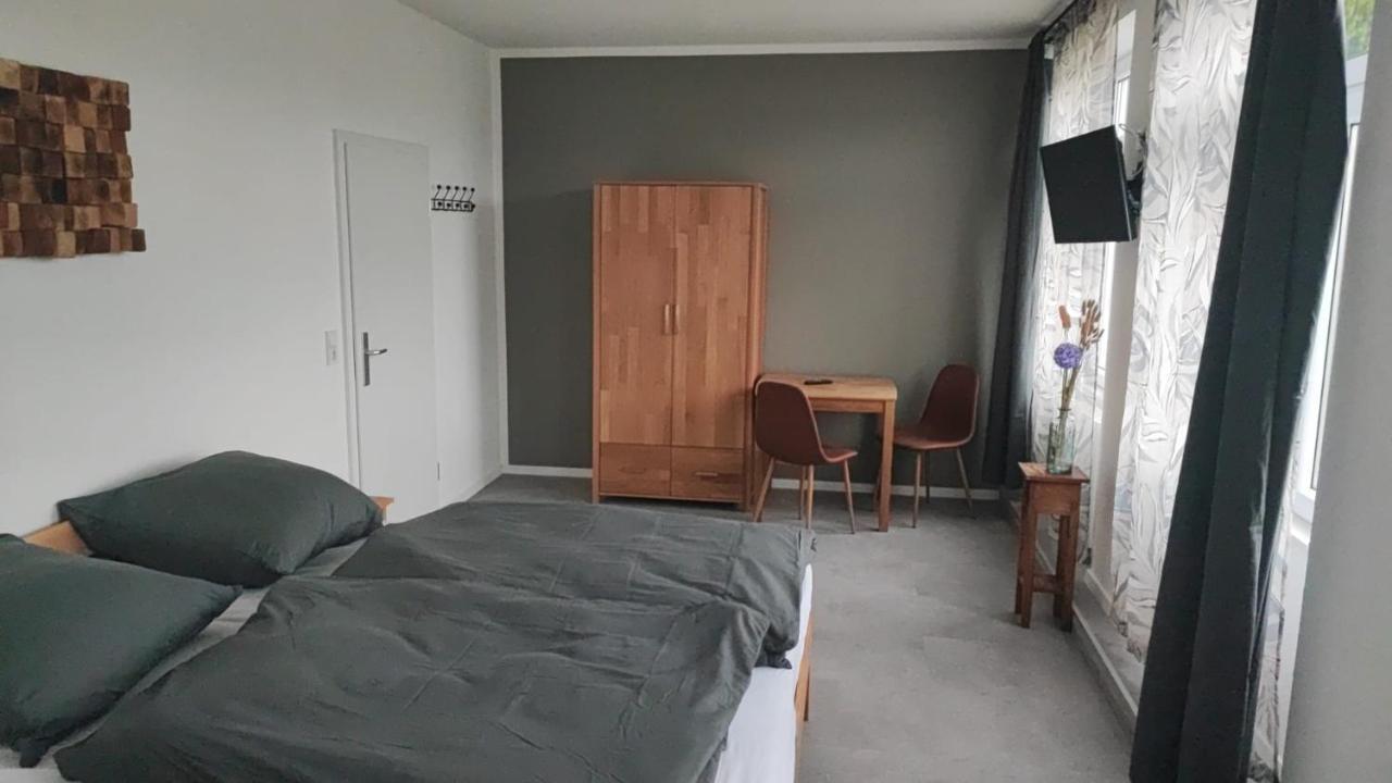 Pension Hopela Gotha Buitenkant foto